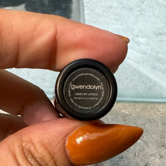 Melt Cosmetics "Gwendolyn" liquid lipstick - Picture 3 of 5